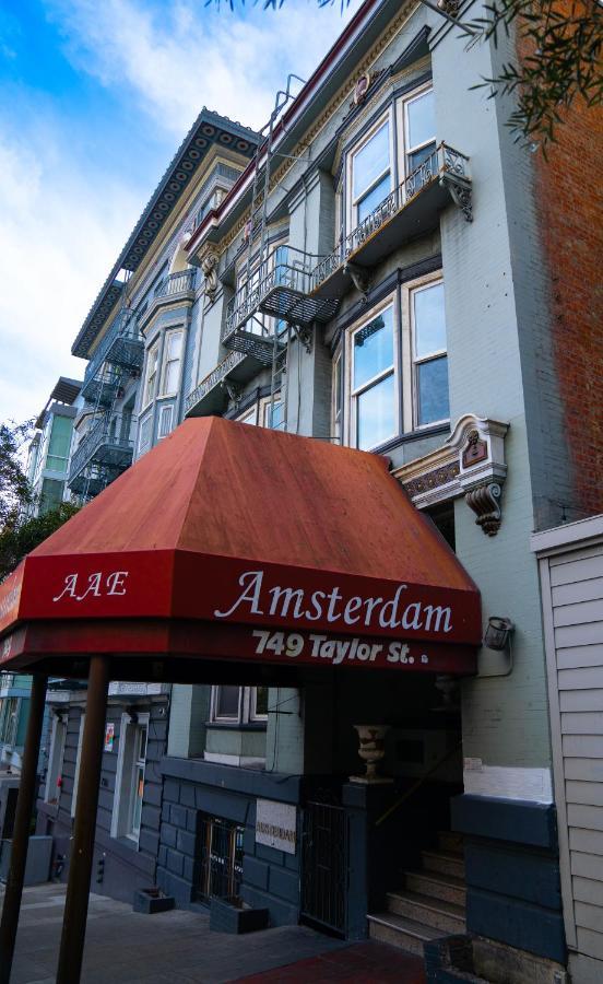 Hostal Amsterdam *